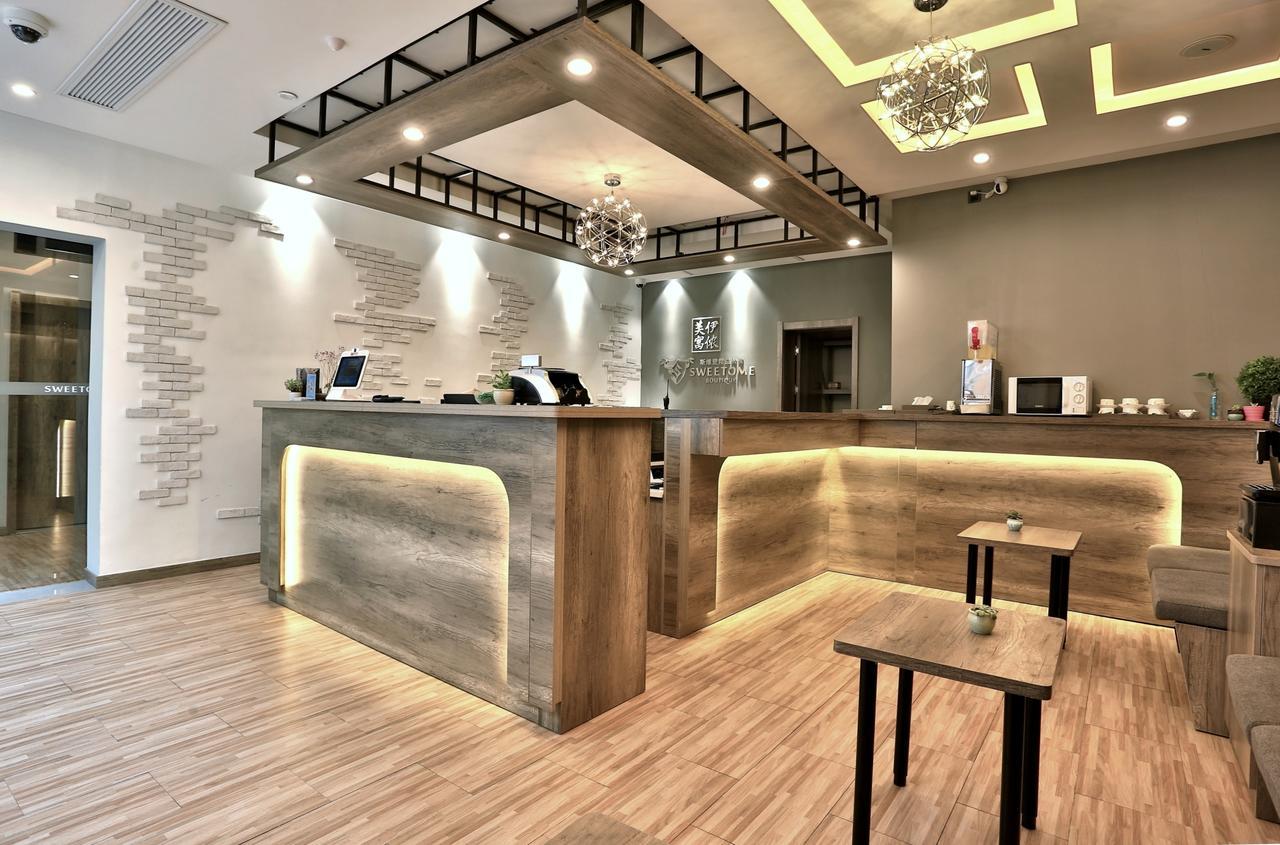 U Hotels Xintiandi Shanghai Exterior photo